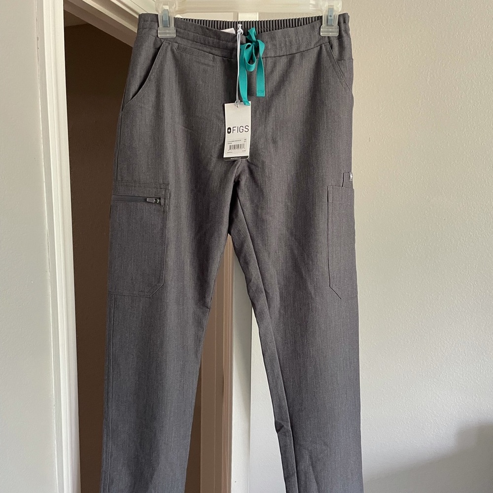 Figs Yola skinny scrub pants, xs petite graphite